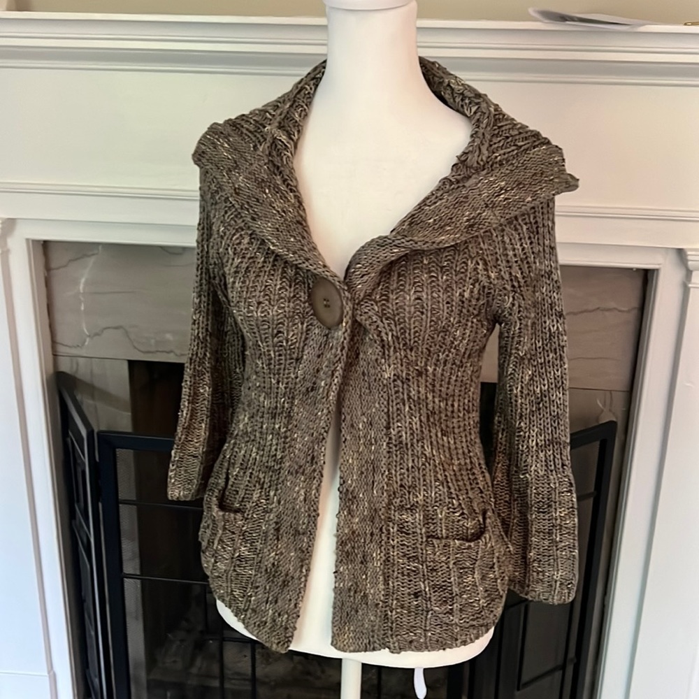 BCBG sweater small